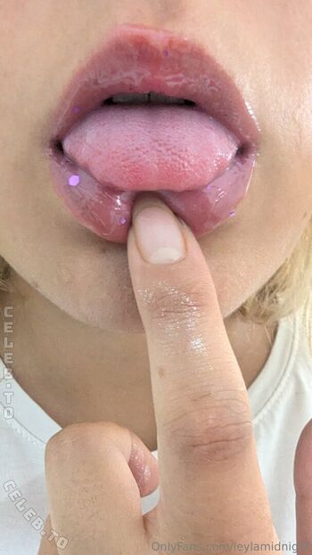 leylamidnight Leaked Nude OnlyFans (Photo 5)