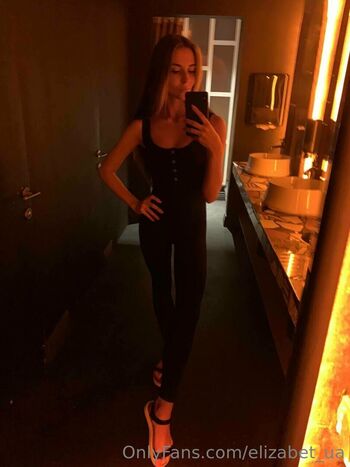 liana_elys