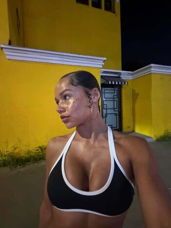 Liana Maria Leaked Nude OnlyFans (Photo 14)