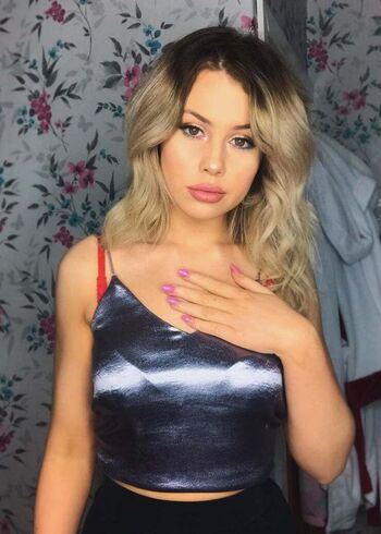 lianajade Leaked Nude OnlyFans (Photo 4)