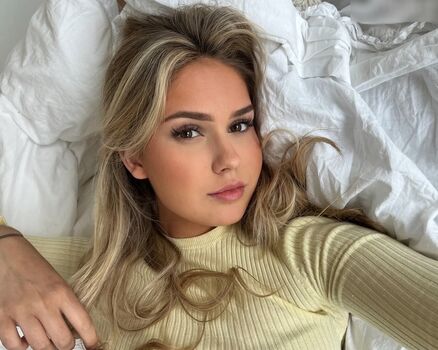 lifewithaliina Leaked Nude OnlyFans (Photo 18)