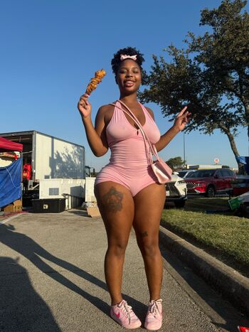 Lilbabyashley