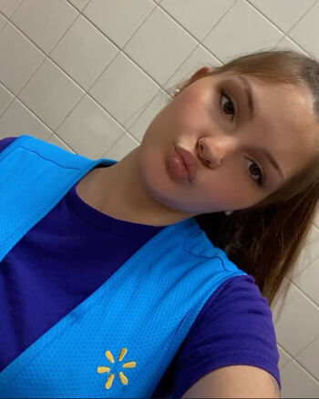 lilbabyashlyn