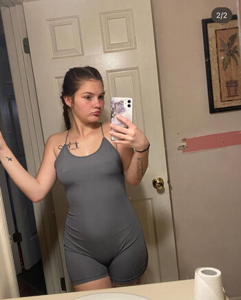 lilbabyashlyn Leaked Nude OnlyFans (Photo 13)
