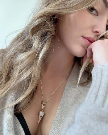 Lili Simmons Leaked Nude OnlyFans (Photo 160)