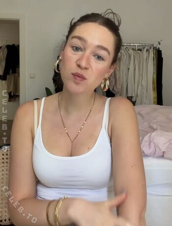 lilithsfooddiary Leaked Nude OnlyFans (Photo 1)