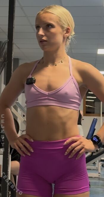 Liliylifts_ Leaked Nude OnlyFans (Photo 3)