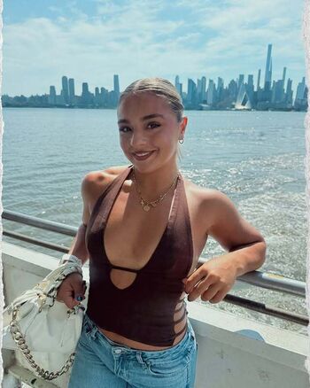 Lillianna Diberardinis Leaked Nude OnlyFans (Photo 22)