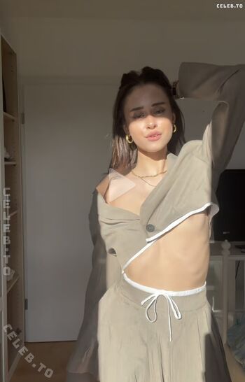 lillyfayye Leaked Nude OnlyFans (Photo 9)