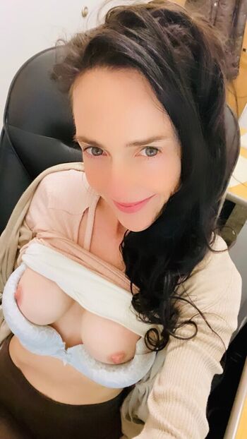 lilrosiedoll