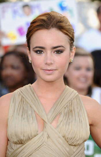 Lily Collins