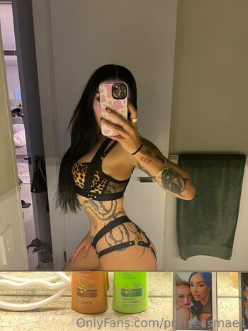 Lily McCoy Leaked Nude OnlyFans (Photo 2)