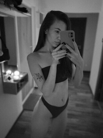 Lily Mint Leaked Nude OnlyFans (Photo 128)