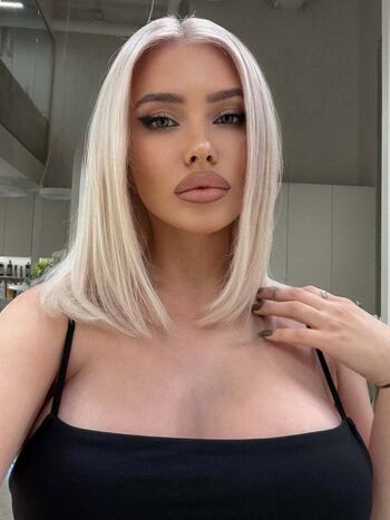 lilyabraun Leaked Nude OnlyFans (Photo 9)