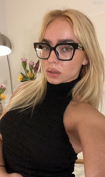 Lilycharlottevoss