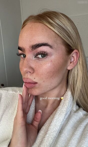 Lilycharlottevoss Leaked Nude OnlyFans (Photo 3)
