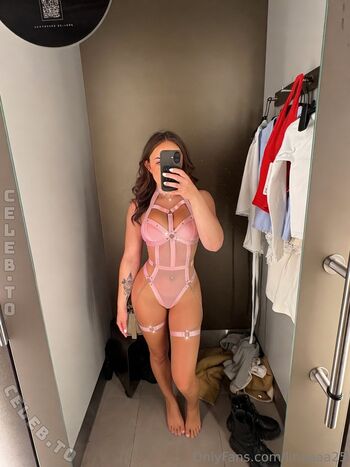 linaaaa25 Leaked Nude OnlyFans (Photo 5)