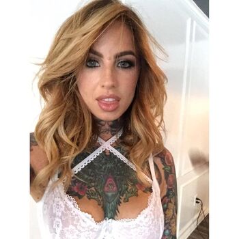 Linda Bishop Leaked Nude OnlyFans (Photo 22)