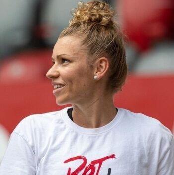 Linda Dallmann