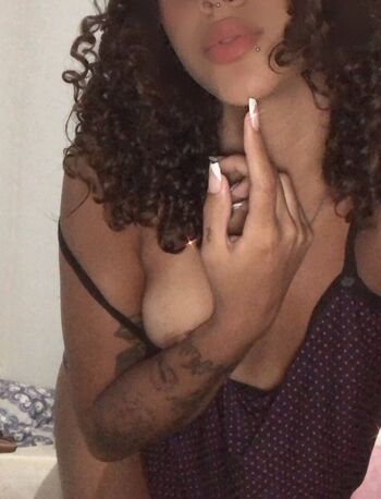 Linda Lua Leaked Nude OnlyFans (Photo 8)