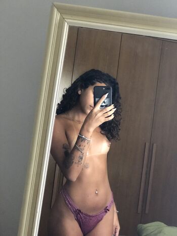 Linda Lua Leaked Nude OnlyFans (Photo 26)