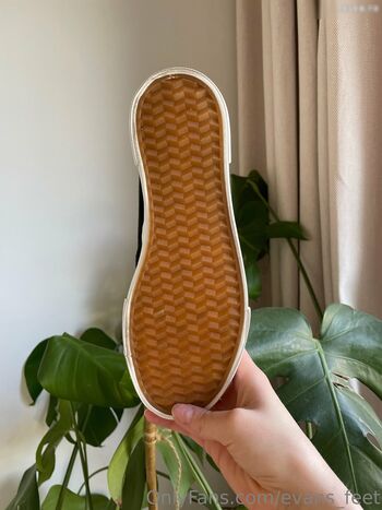 Lis Evans Leaked Nude OnlyFans (Photo 21)