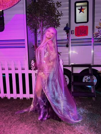 Lisa Blackpink Leaked Nude OnlyFans (Photo 221)