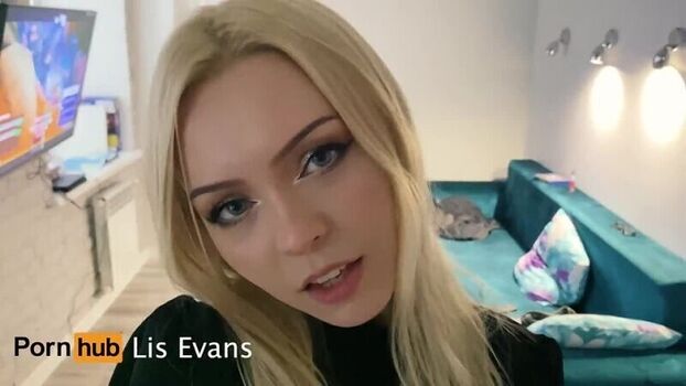 Lisa Evans