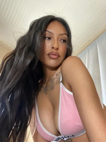 Listapia Leaked Nude OnlyFans (Photo 3)