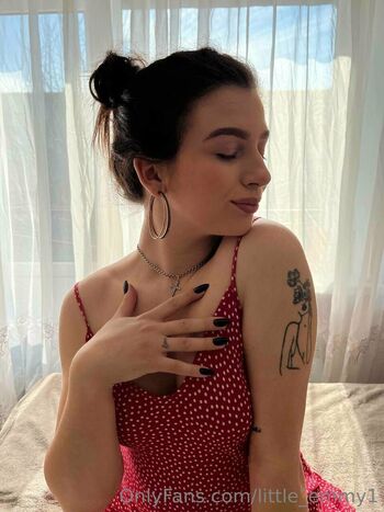little_emmy1 Leaked Nude OnlyFans (Photo 24)
