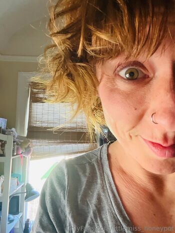 littlemiss_honeypot Leaked Nude OnlyFans (Photo 6)