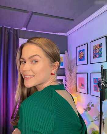 Lizi ASMR Leaked Nude OnlyFans (Photo 30)