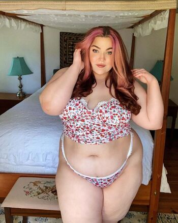 Loey Lane Leaked Nude OnlyFans (Photo 13)