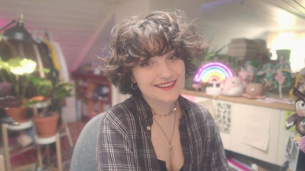 Loglady Leaked Nude OnlyFans (Photo 10)