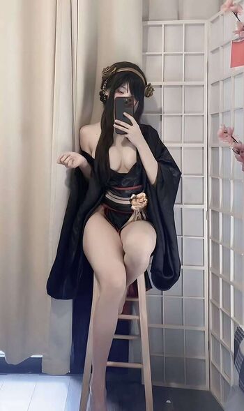 Lolaaasaur Leaked Nude OnlyFans (Photo 14)