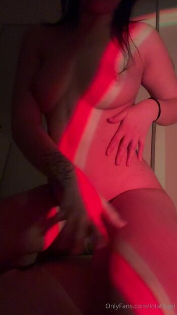 lolabbgrl Leaked Nude OnlyFans (Photo 2)