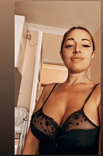 Lottiegio Leaked Nude OnlyFans (Photo 5)