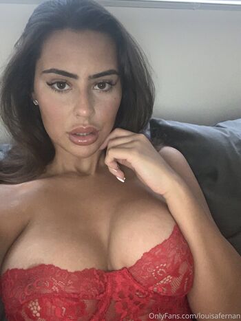 Louisaxxx Leaked Nude OnlyFans (Photo 8)