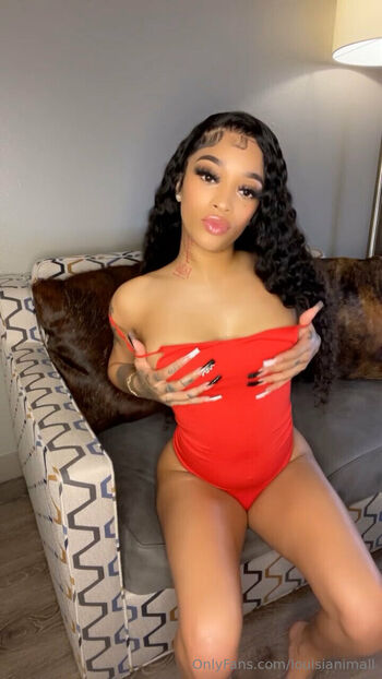 louisianimall Leaked Nude OnlyFans (Photo 5)