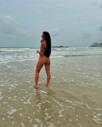 Luana Santos