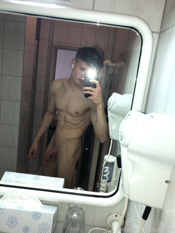 lucashallfree Leaked Nude OnlyFans (Photo 46)