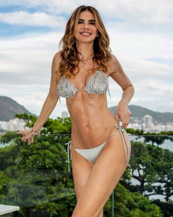 Luciana Gimenez Leaked Nude OnlyFans (Photo 154)