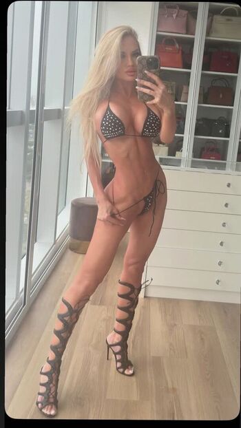 Luciana Salazar Leaked Nude OnlyFans (Photo 2)