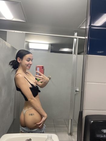 lucindaa09 Leaked Nude OnlyFans (Photo 14)