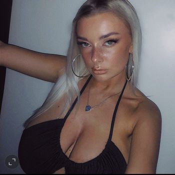 Lucy Cartlidge Leaked Nude OnlyFans (Photo 21)