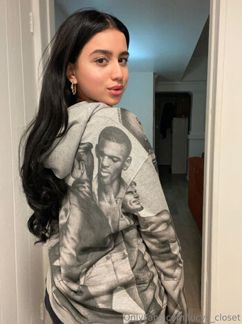lucys_closet Leaked Nude OnlyFans (Photo 16)
