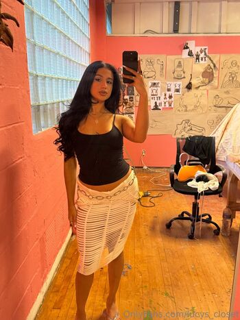 lucys_closet