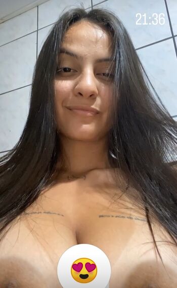 Ludsouza Leaked Nude OnlyFans (Photo 2)