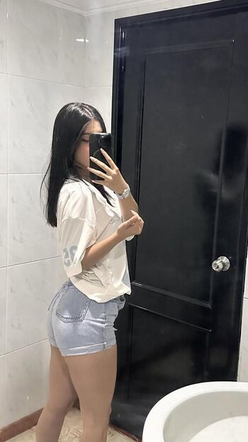 Luisa Valencia
