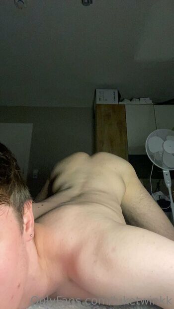luketwinkk Leaked Nude OnlyFans (Photo 23)